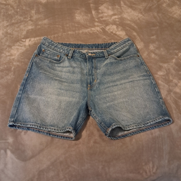 chubbies Other - Chubbies men's denim dream jorts shorts size 34×5.5"